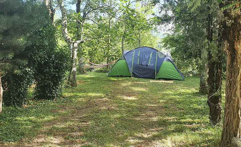 Camping pour caravane en Ardèche