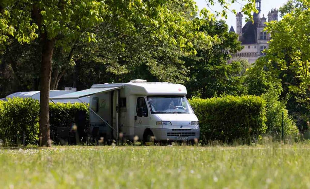 Camping bord de Loir le Lude