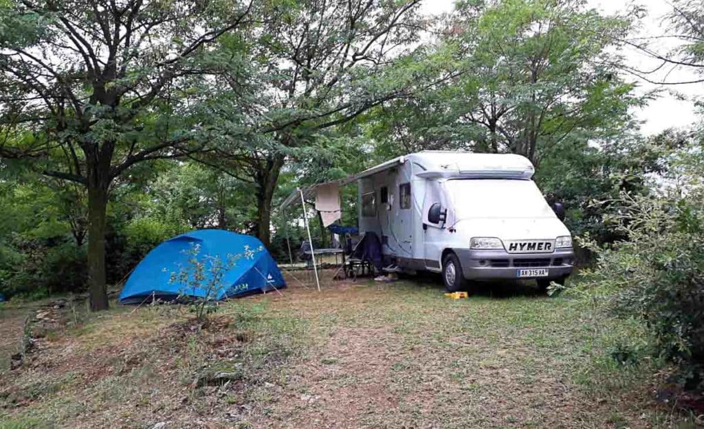 Emplacement de camping à la Ferme en Ardèche