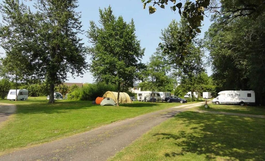 Emplacement de camping dans le Centre Val de Loire
